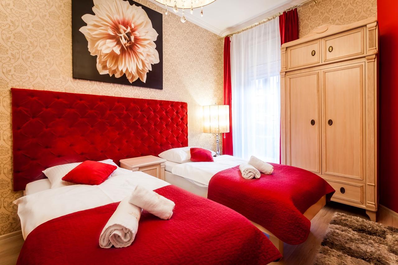 Aparthotel Oberza Cracóvia Exterior foto